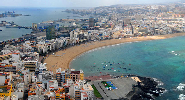 Spiaggia cittadina a Las Palmas